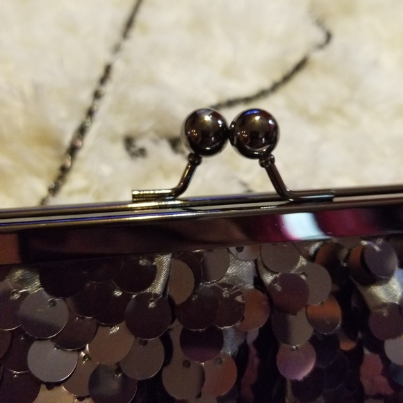 Forever 21 Sasha silver sequins evening bag. - Picture 7 of 10